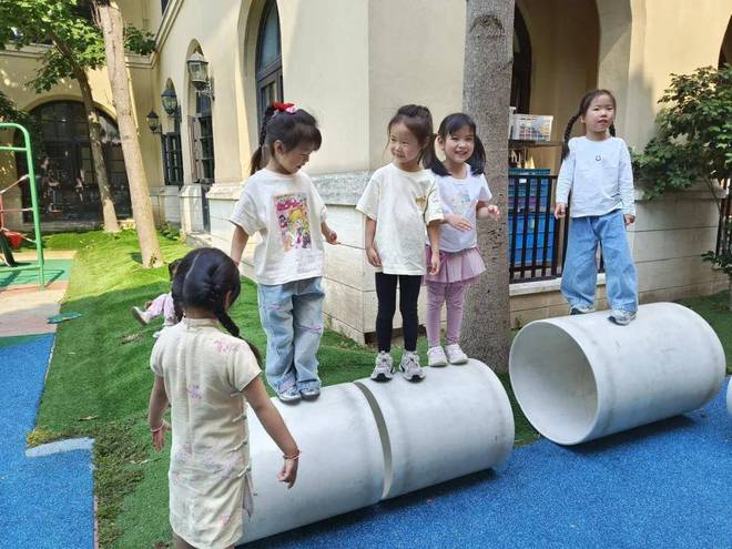 滚筒探索记 海宁市庆安幼儿园游买球的app戏故事(图12) 滚筒探索记 海宁市庆安幼儿园游买球的app戏故事(图12)